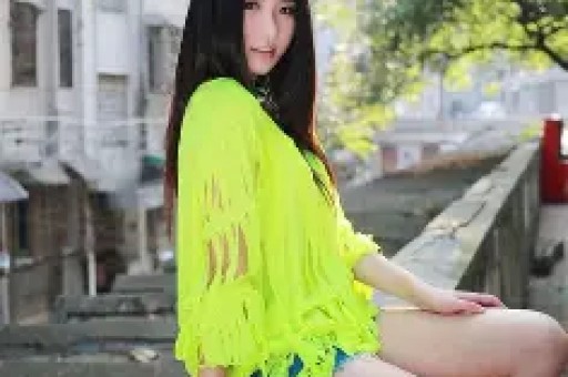 鞠婧祎陷偷漏税风波！丝芭实名举报引爆娱乐圈