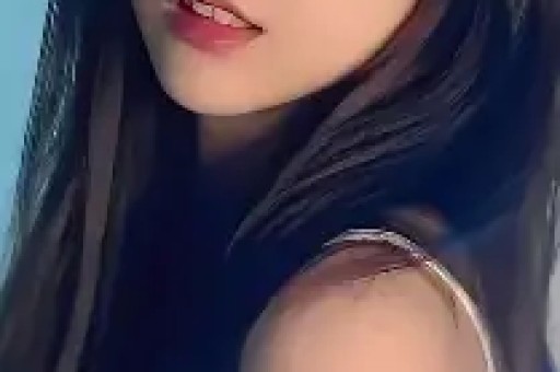 杨紫7月7日外网活动引发争议！网友批评其敏感度不足迪丽热巴受牵连